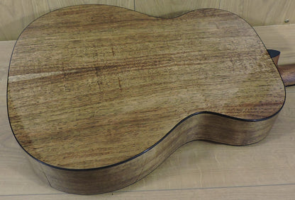 Martin 000-12E KOA Road Series