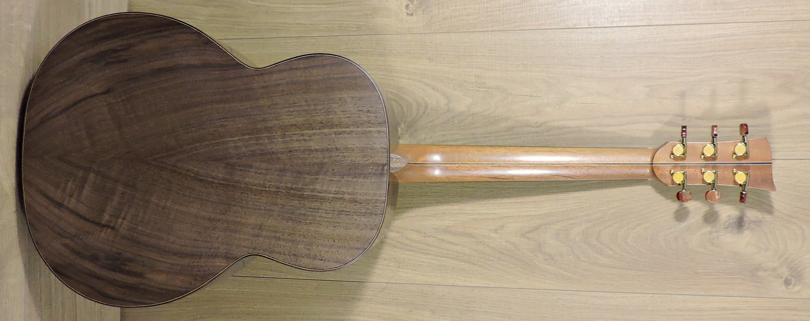 McIlroy A25 Handmade Acoustic Guitar