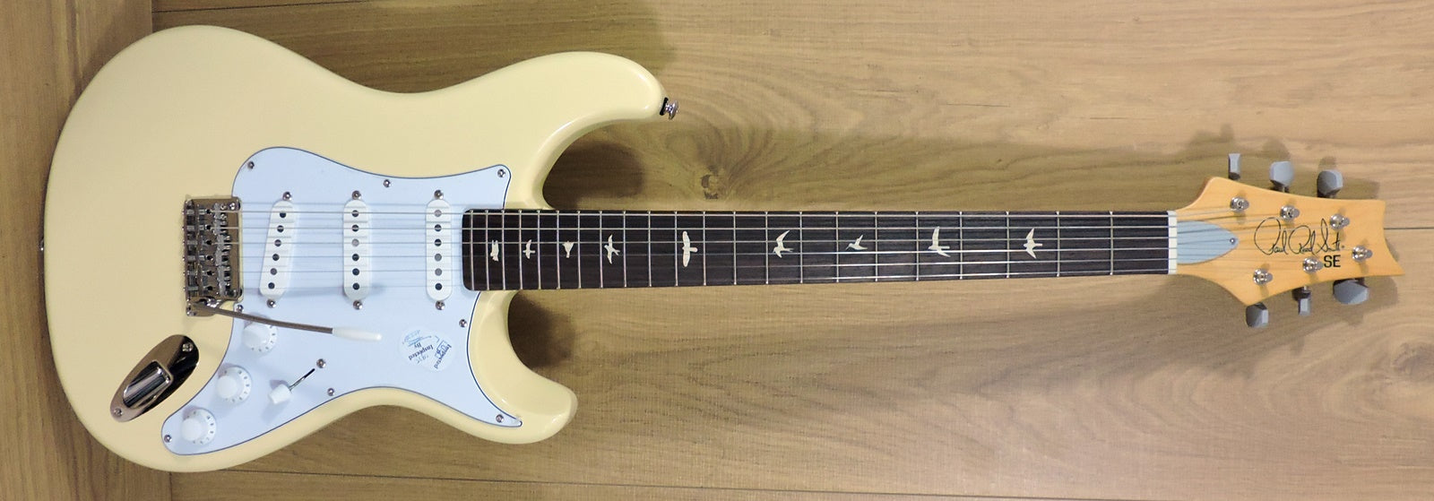 PRS SE Silver Sky Moon White