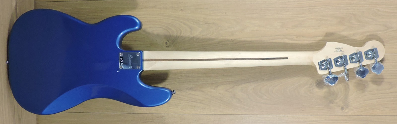 Squier Affinity Series™ Precision Bass® PJ Lake Placid Blue