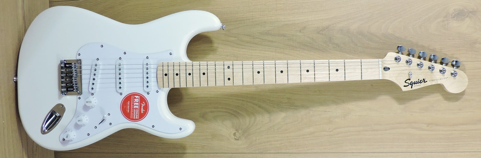 Squier Sonic™ Stratocaster® HT. Arctic White MN