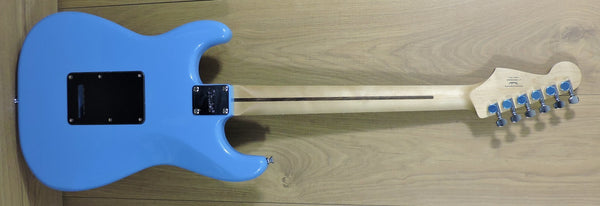 Squier Sonic™ Stratocaster® California Blue, Laurel Fingerboard
