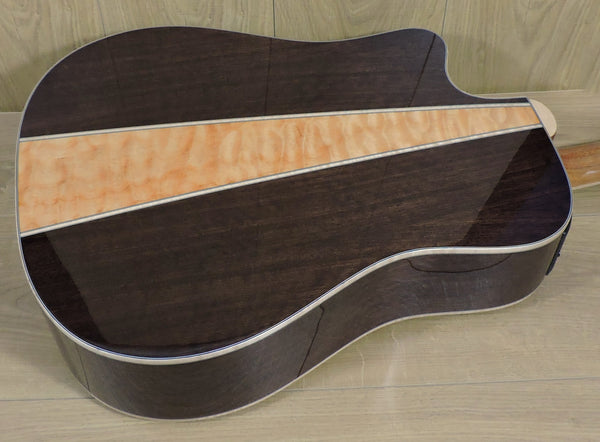 Takamine GD93CE