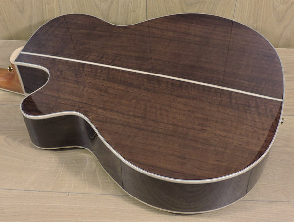 Takamine GN71CE - Brown sunburst BSB